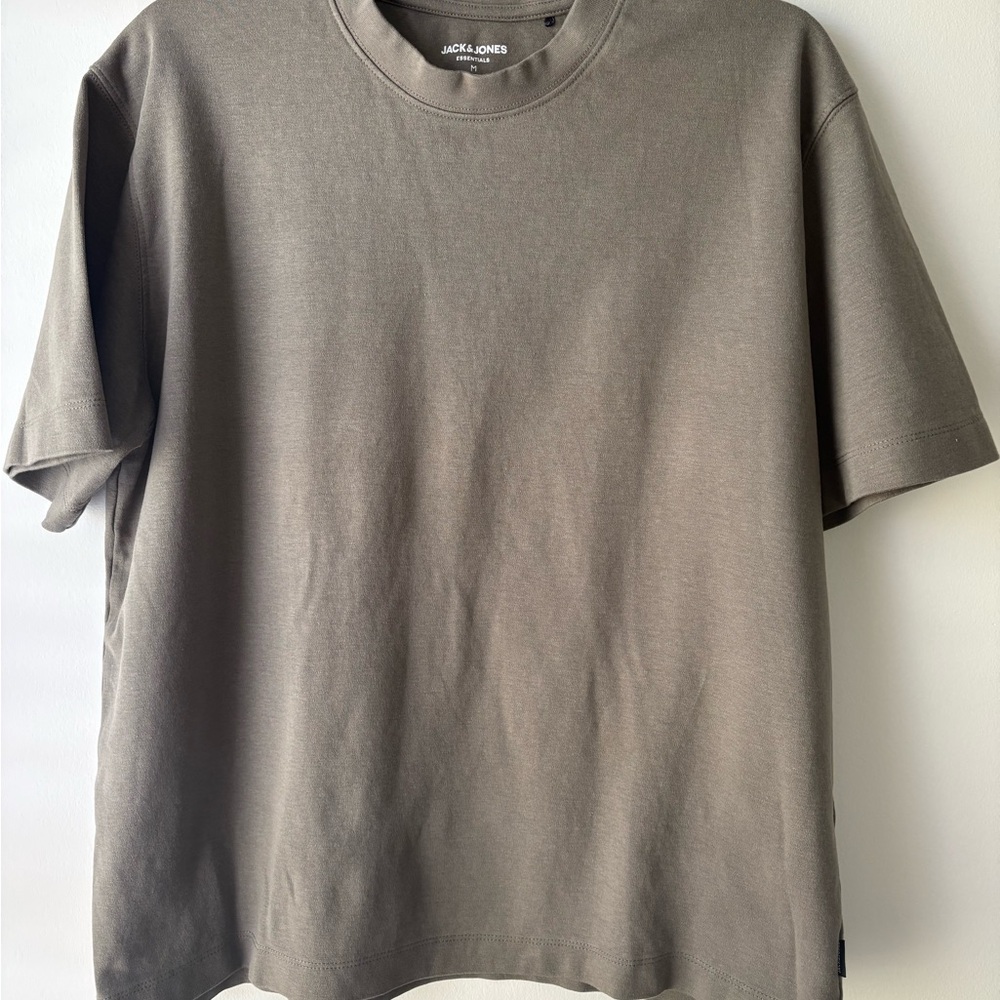 Jack & Jones Short Sleeve Crew Tee in Olive